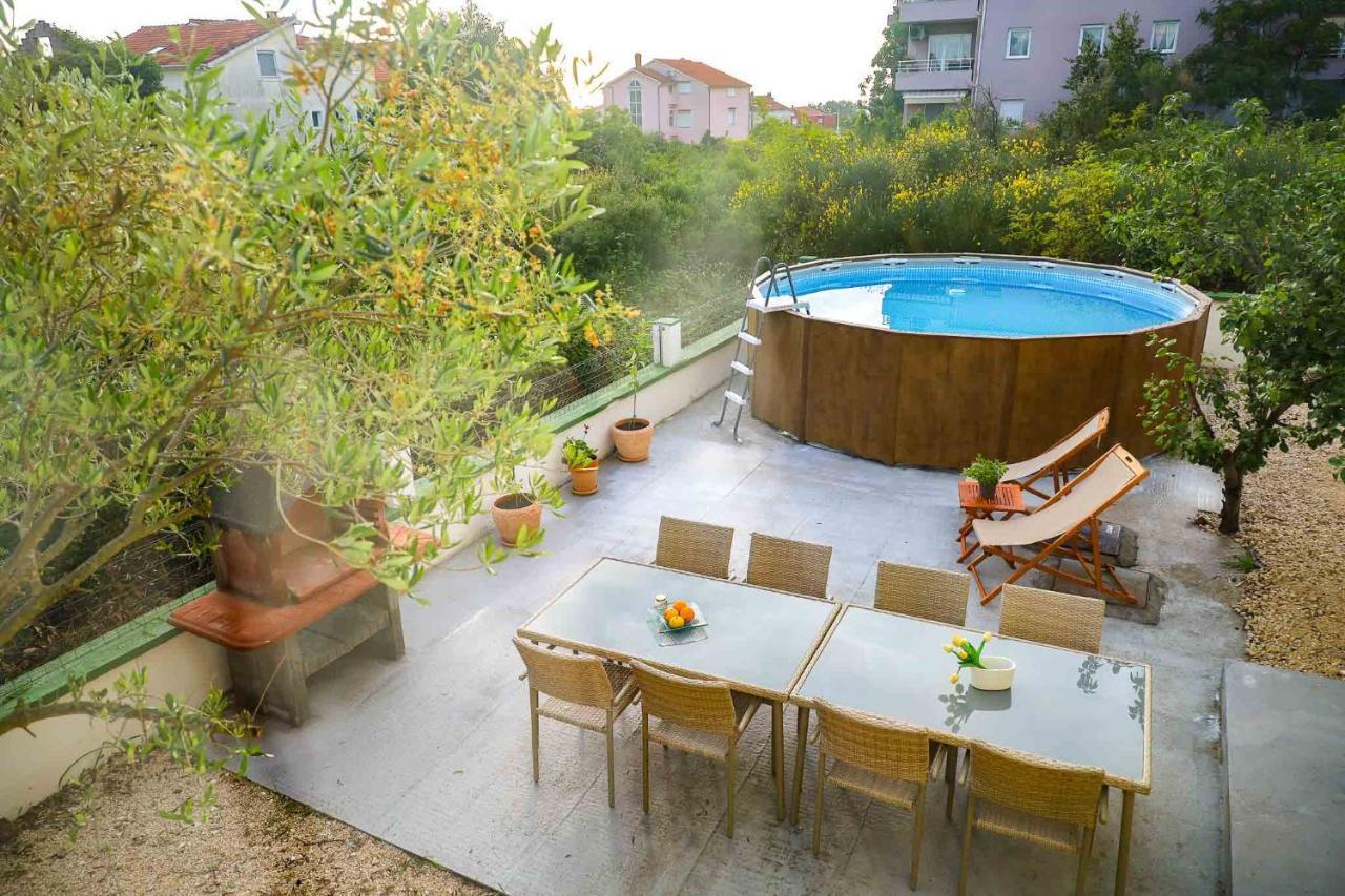 The Florens Residence Near The Beach With The Pool, Bbq And Kids Playground, Zadar Diklo Eksteriør billede